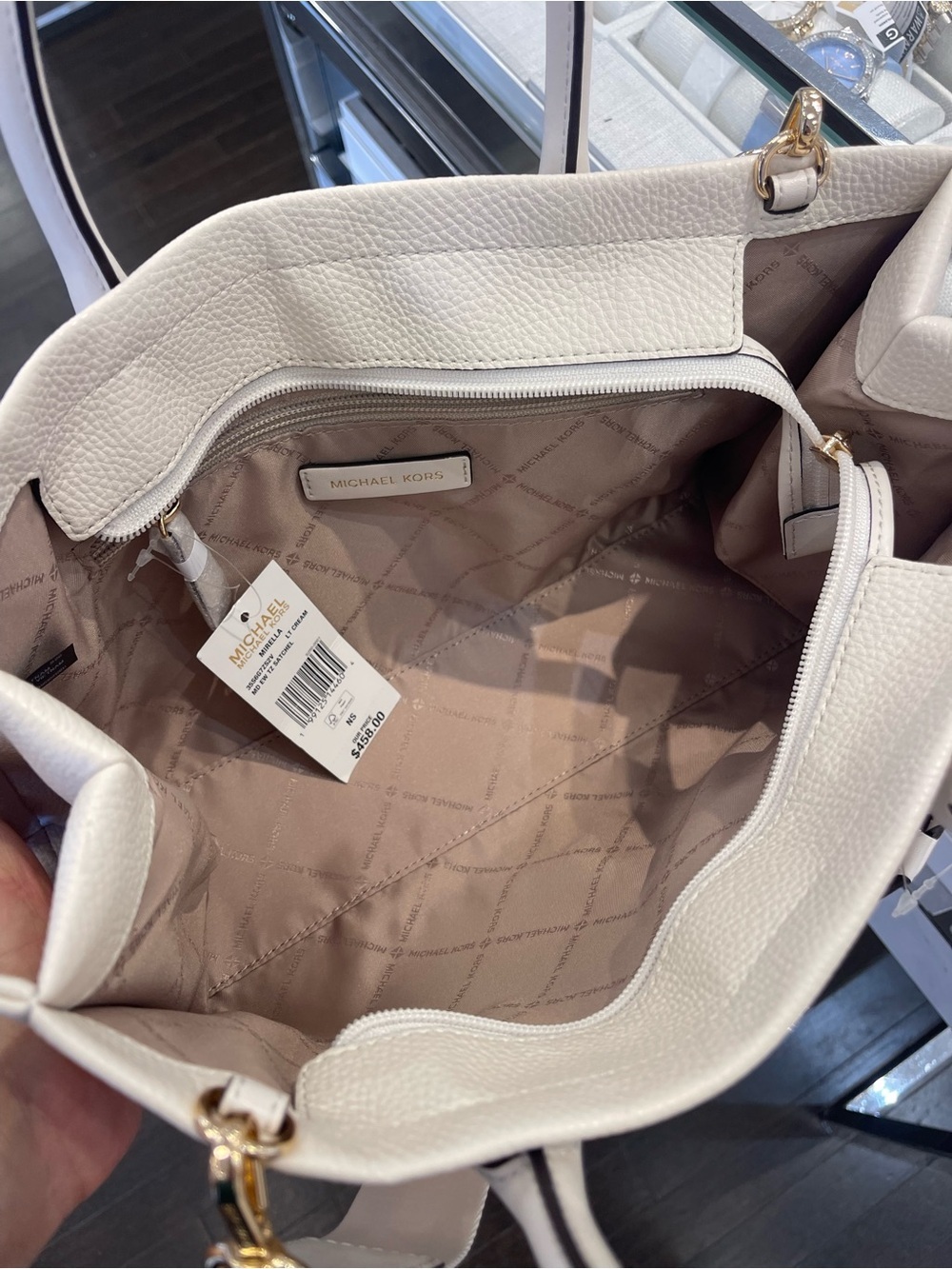 Michael Kors Mirella Md Logo Debossed Satchel Shoulder Tote Handbag
Lt Cream
NWT - Picture 8 of 16